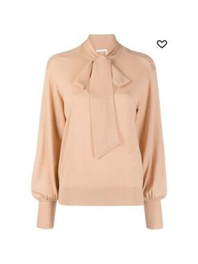 Chloé Bow-Tie Wool Knit Sweater worn by Kate Beckinsale